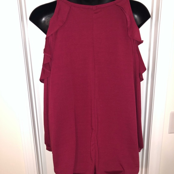 Sweet Lovely by Jen Cold shoulder long sleeve red tunic size 1X from Chic Soul - Picture 6 of 9